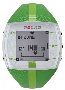 Il Polar FT4 possiede una fascia cardio e un orologio cardiofrequenzimetro e all’interno della sua confezione è presente una guida e due batterie CR2